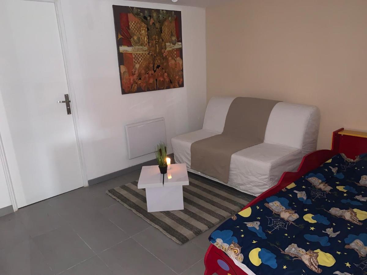 Logement Cosy Proche Paris Et Disneyland วิลลิเยร์-ซูร์-มาร์น ภายนอก รูปภาพ